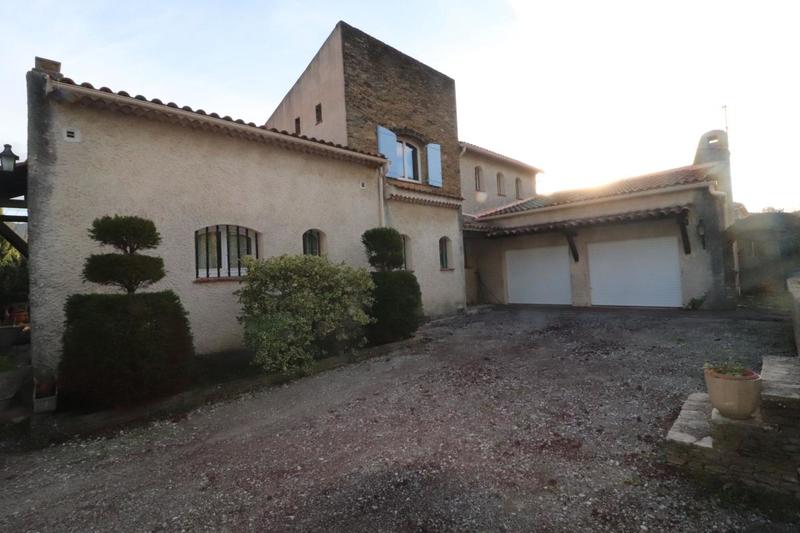 Villa - 230 m² - 5 pièces