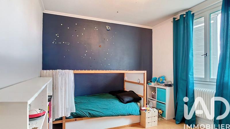 Appartement - 90 m² - 4 pièces