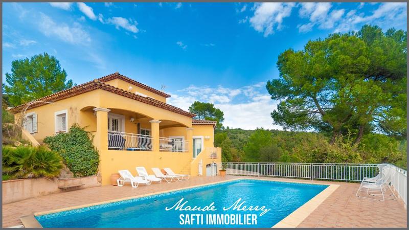 Villa - 177 m² - 7 pièces