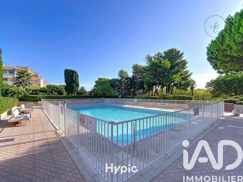 Appartement - 90 m² - 4 pièces