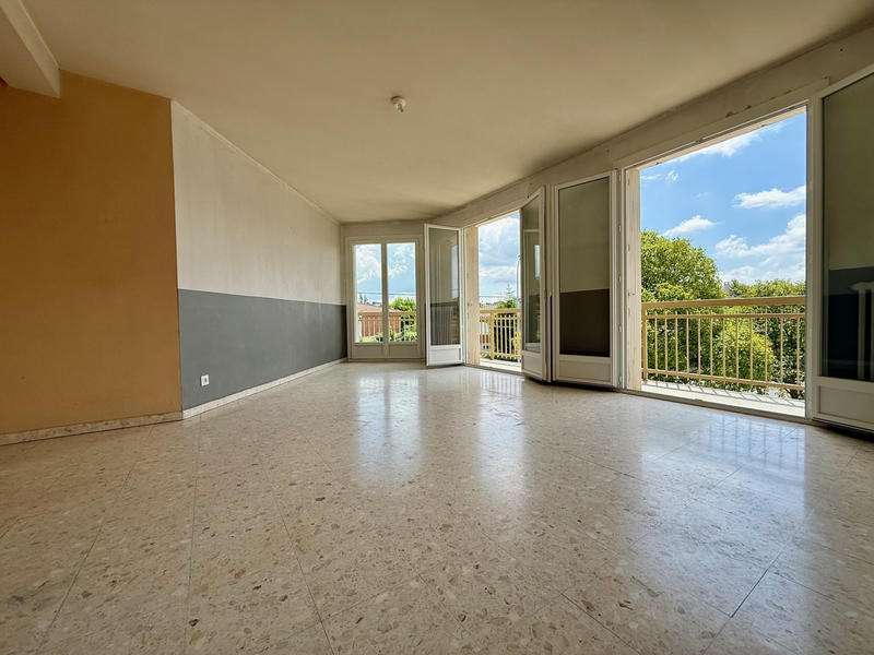 Appartement - 60 m² - 2 pièces