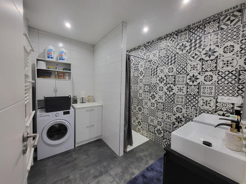 Maison - 84 m² - 4 pièces