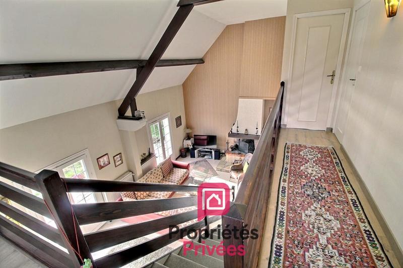 Maison - 130 m² - 6 pièces