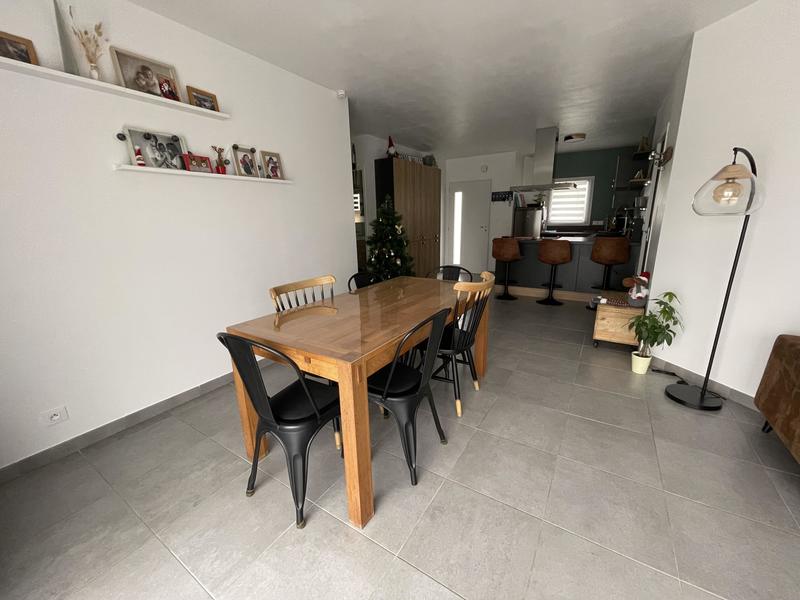 Maison - 86 m² - 4 pièces