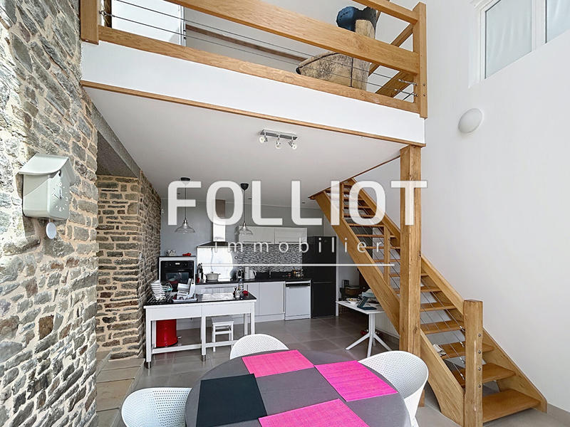 Maison - 189 m² - 6 pièces