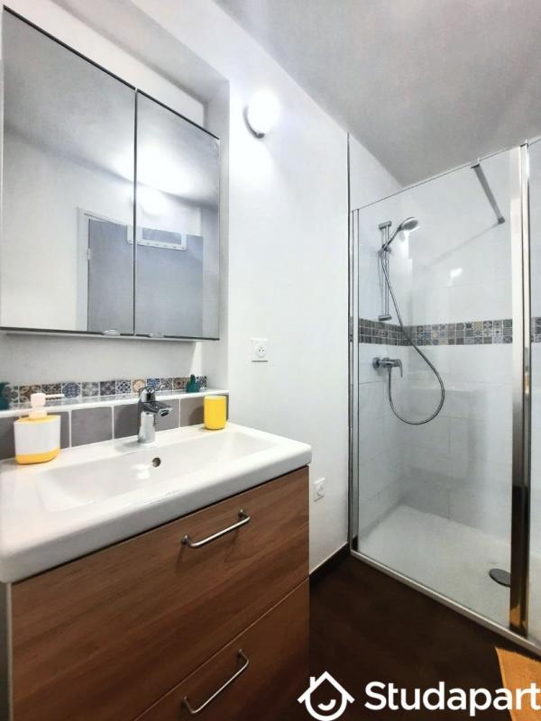 Chambre - 16 m² - 1 pièce