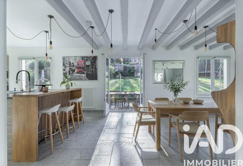 Maison - 156 m² - 6 pièces