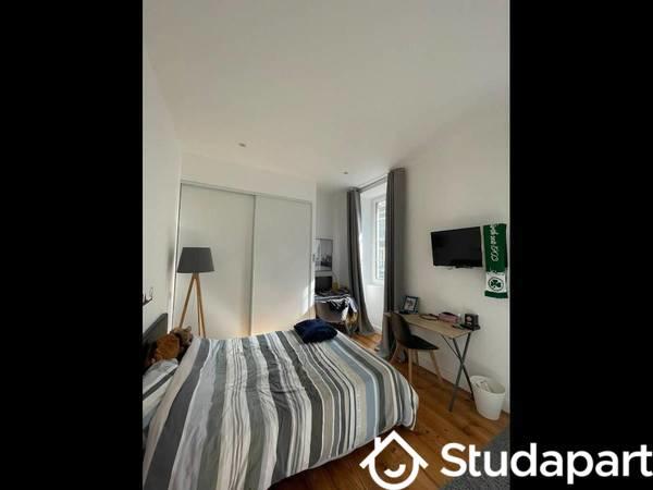 Chambre - 133 m² - 1 pièce