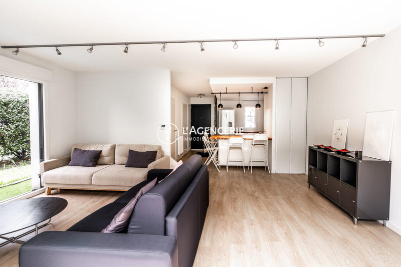 Duplex - 93 m² - 4 pièces