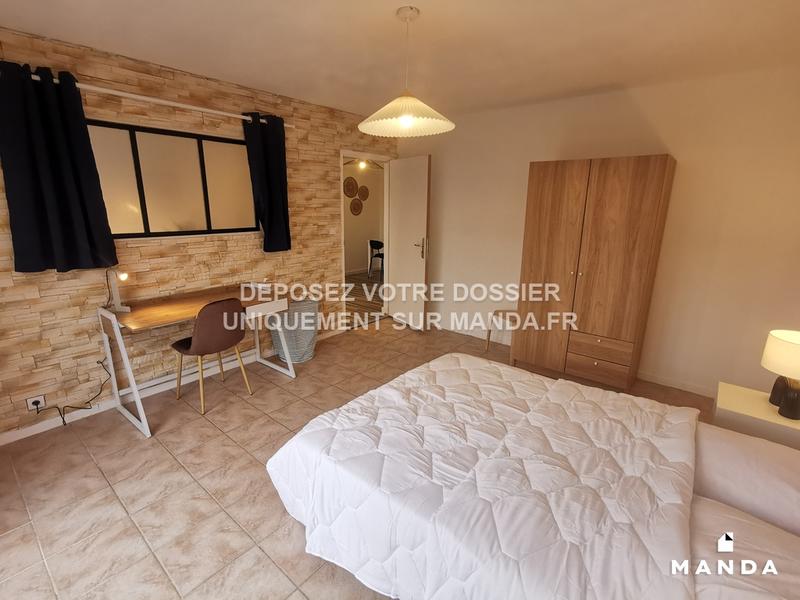 Chambre - 10 m² - 4 pièces