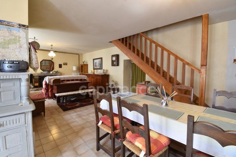 Maison en pierre - 95 m² - 4 pièces