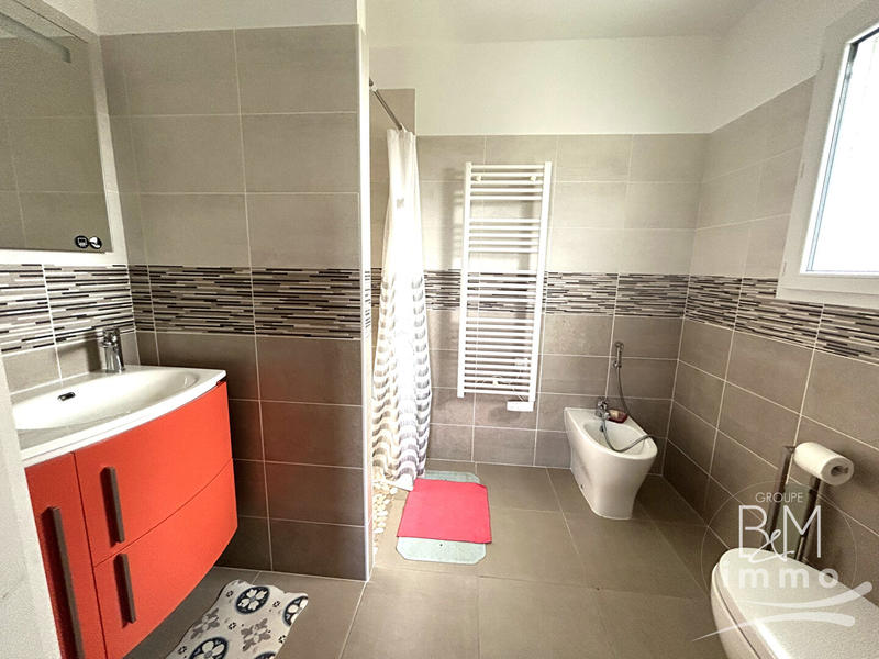 Maison - 125 m² - 5 pièces