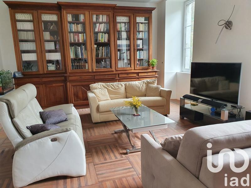 Appartement - 389 m² - 10 pièces