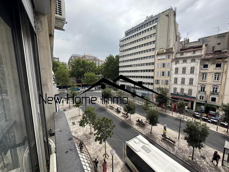 Appartement - 97 m² - 5 pièces