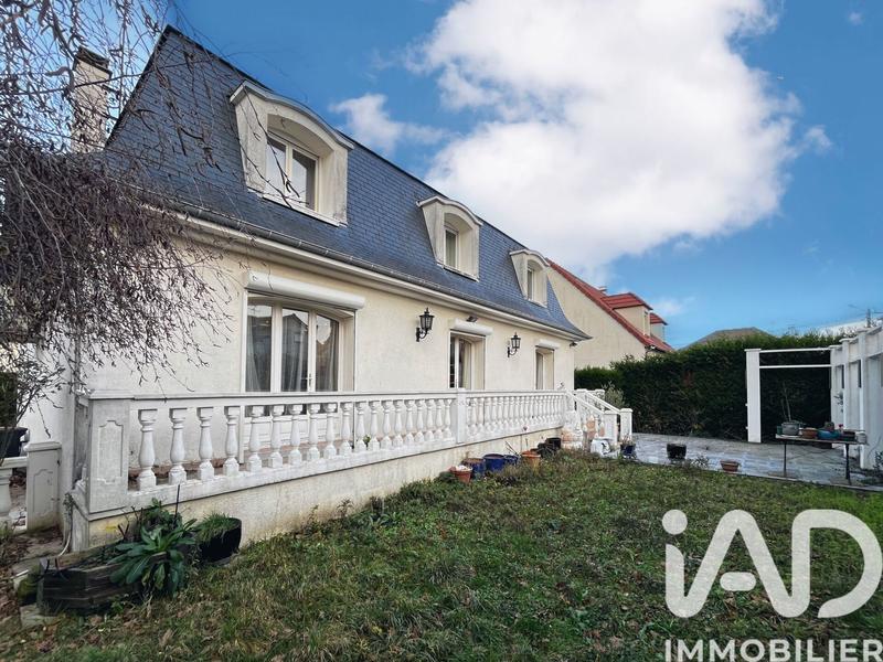 Maison - 165 m² - 7 pièces