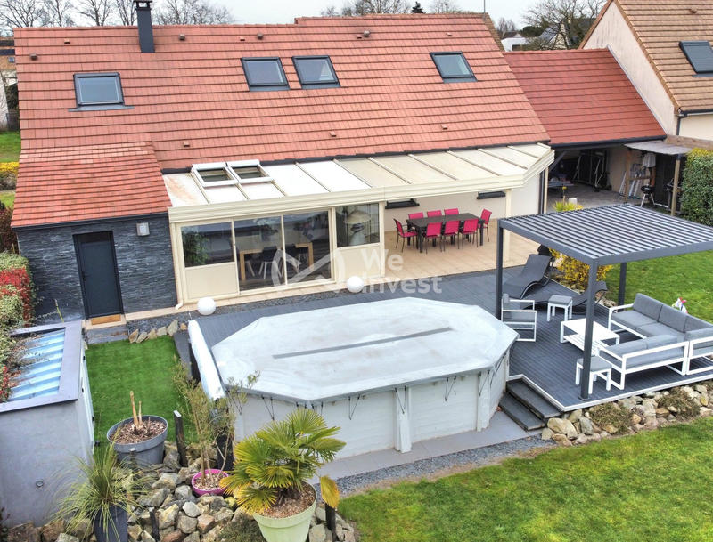 Maison contemporaine - 153 m² - 8 pièces