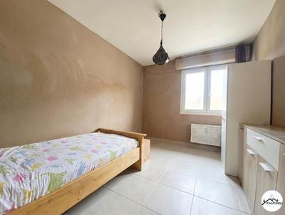 Appartement - 76 m² - 4 pièces