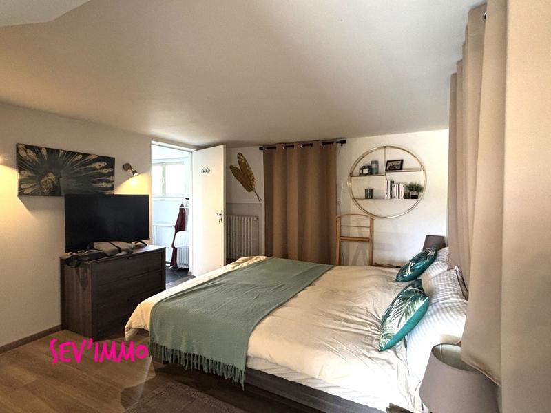 Maison - 158 m² - 7 pièces