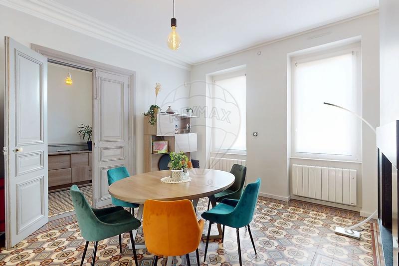 Maison de ville - 184 m² - 7 pièces