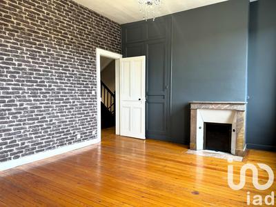 Maison - 202 m² - 6 pièces