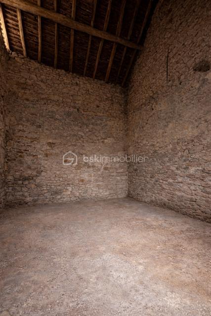 Maison - 15 m² - 1 pièce