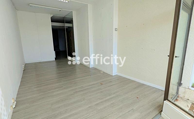 Maison - 179 m² - 6 pièces