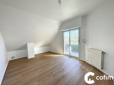 Maison - 111 m² - 5 pièces