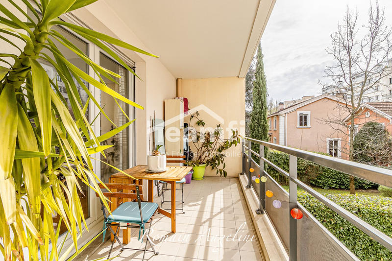 Appartement - 70 m² - 3 pièces