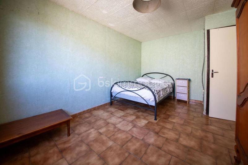 Villa - 153 m² - 9 pièces