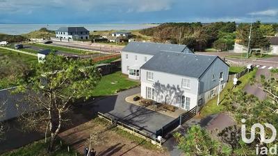 Maison - 395 m² - 12 pièces