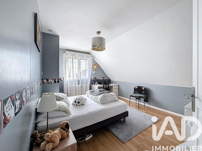 Maison - 143 m² - 6 pièces