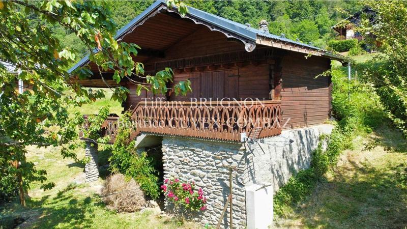 Maison - 94 m² - 5 pièces