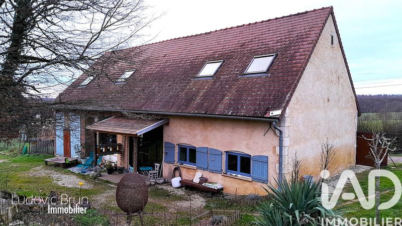 Maison de campagne - 205 m² - 9 pièces