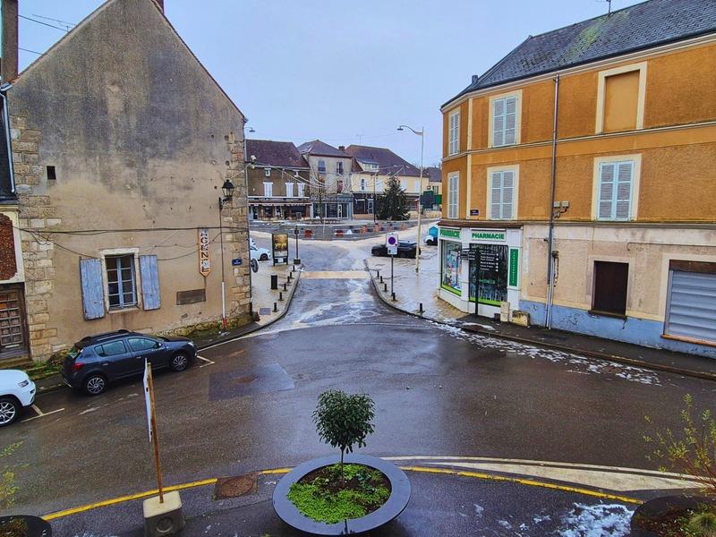 Appartement - 80 m² - 3 pièces