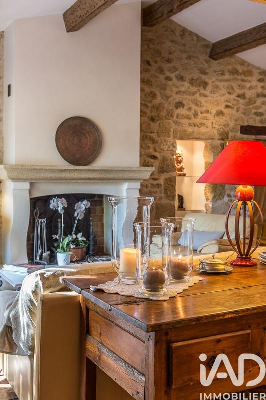 Maison - 402 m² - 12 pièces