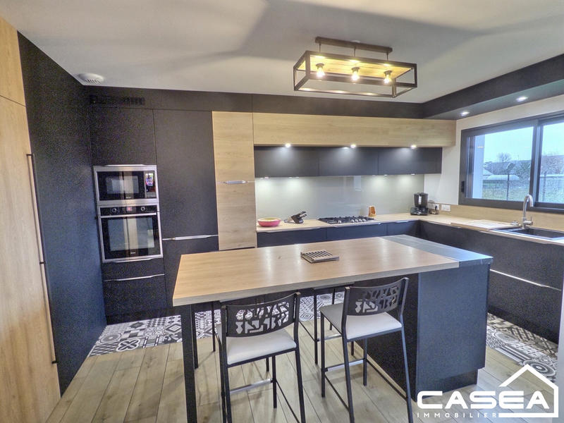 Maison contemporaine - 137 m² - 6 pièces