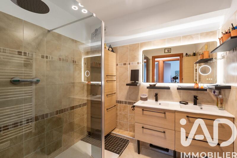 Appartement - 75 m² - 4 pièces