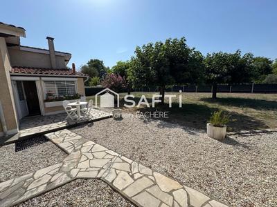 Maison - 75 m² - 5 pièces