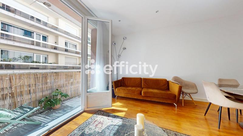 Appartement - 97 m² - 4 pièces