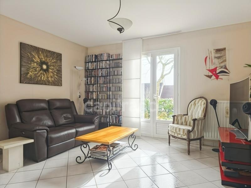 Pavillon - 122 m² - 6 pièces