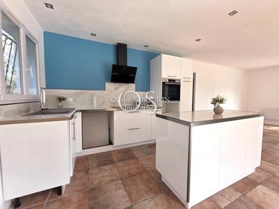 Villa - 100 m² - 4 pièces