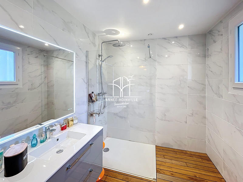 Maison - 130 m² - 4 pièces