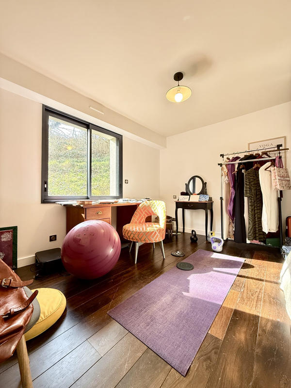 Maison - 127 m² - 5 pièces