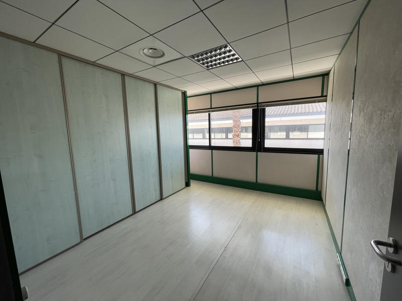 Bureau - 260 m²
