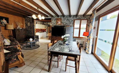 Maison - 82 m² - 6 pièces