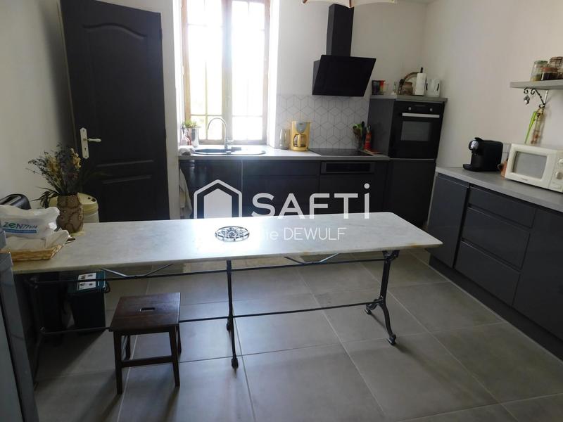 Maison - 340 m² - 8 pièces