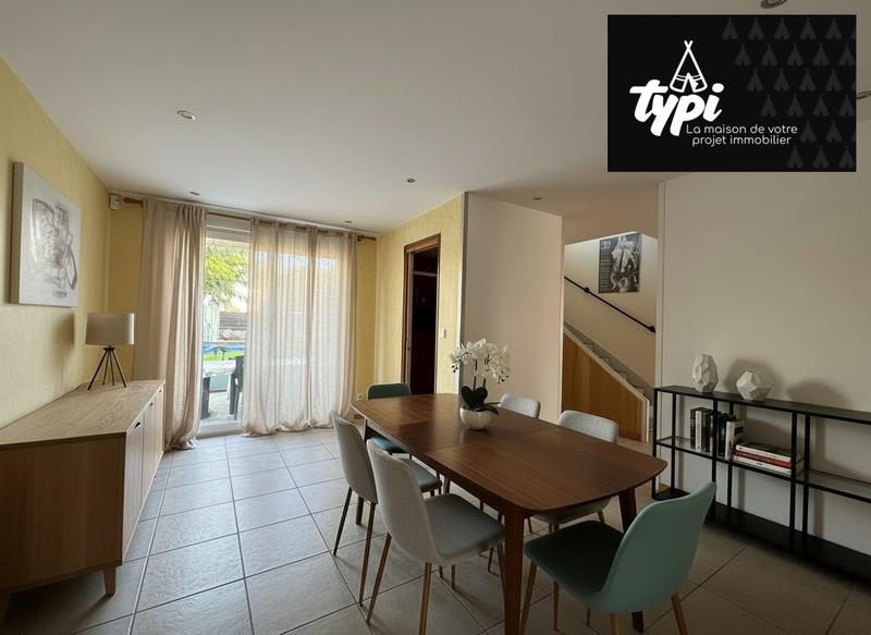 Maison - 148 m² - 8 pièces