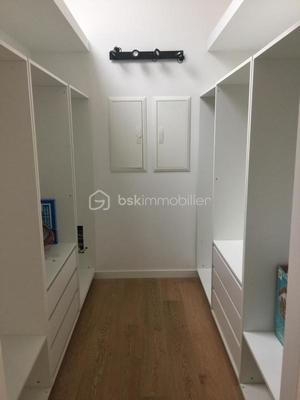 Bureau - 246 m² - 7 pièces