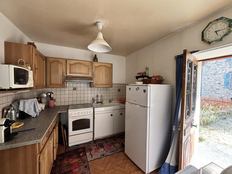 Maison ancienne - 96 m² - 7 pièces