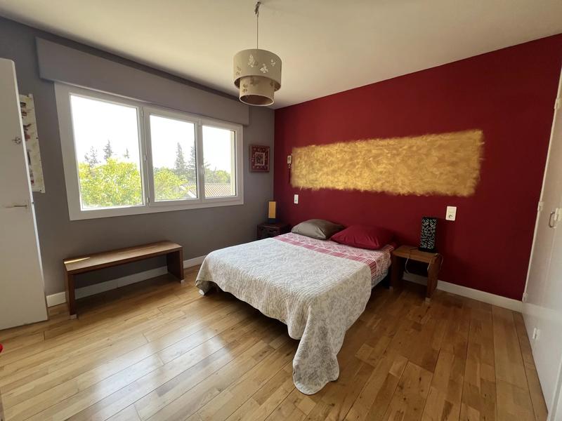 Villa - 200 m² - 8 pièces